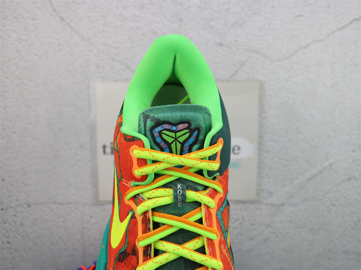 GX Batch Nike Kobe 8 What the Kobe HM9621-900